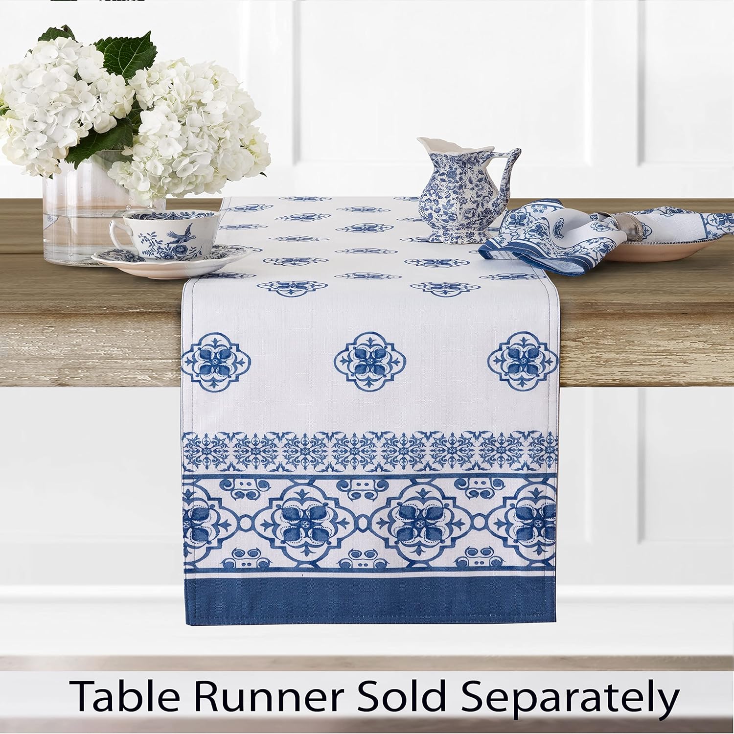 Newbridge Mykonos – Mantel de tela con borde de azulejos mediterráneos, estampado de medallón azul para interiorexterior, resistente a las manchas,