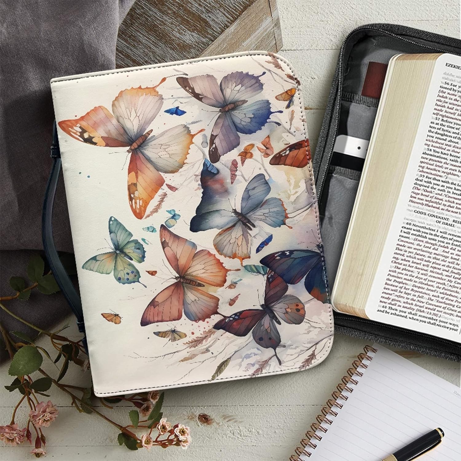 Fundas de Biblia de mariposa personalizadas de cuero para mujeres y niñas, pequeñas con asa y cremallera, fundas de Biblia para estudio bíblico,