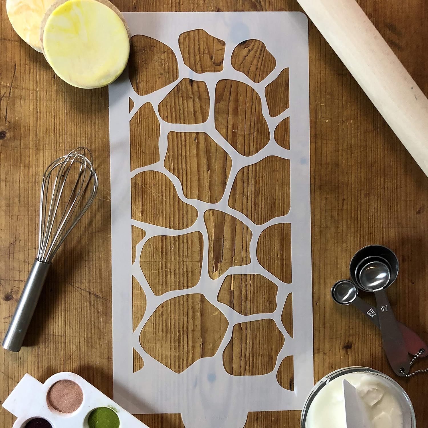 Designer Stencils Plantilla de pastel de piel de jirafa, beigesemitransparente