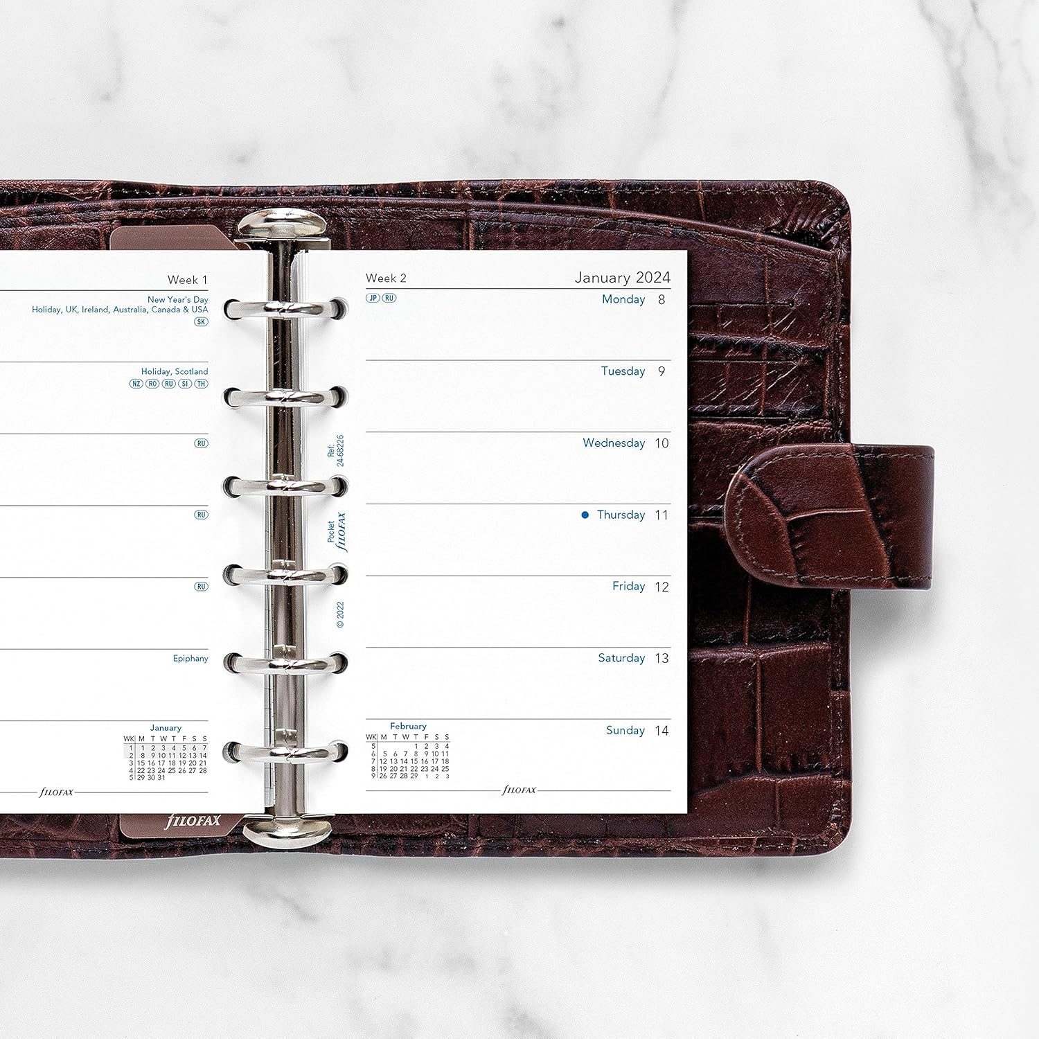 Filofax Recambio de diario de calendario, tamaño de bolsillo, semana en una página, papel blanco, sin rayas, inglés, 2024 (C68226-24)
