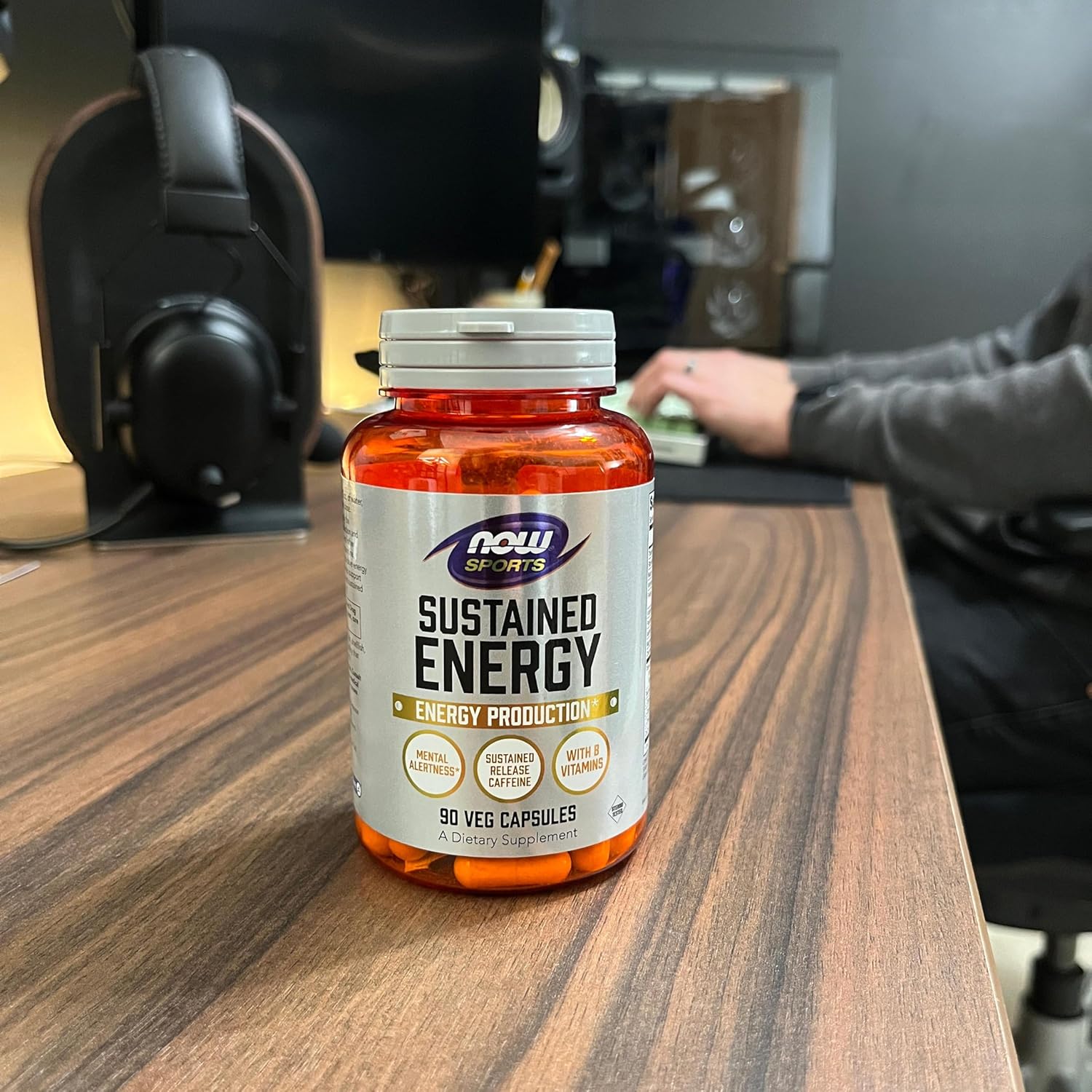 NOW Deportes, Producción de Energía Sostenida de Energía* Alerta Mental* Cafeína de Liberación Sostenida con Vitaminas B 90 Cápsulas Vegetales