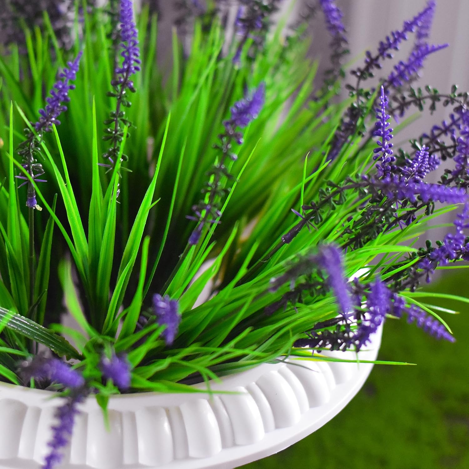 6 plantas artificiales para exteriores, hierba falsa de mono con flores, hierba con flores moradas, flores de imitación para decoración de ventana,