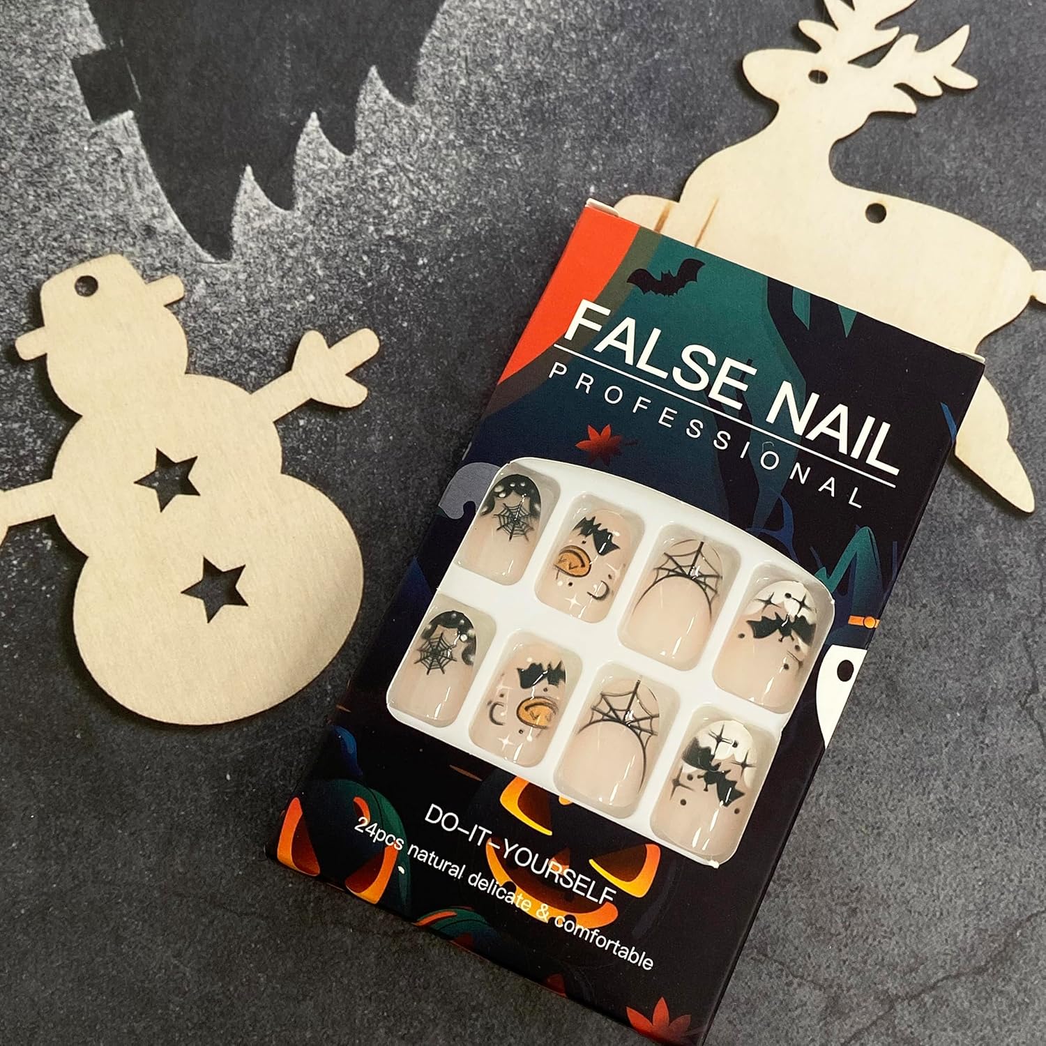 Lindas uñas postizas cortas de Halloween, uñas postizas de almendra, con diseño de araña, murciélago, calabaza, uñas acrílicas negras, punta