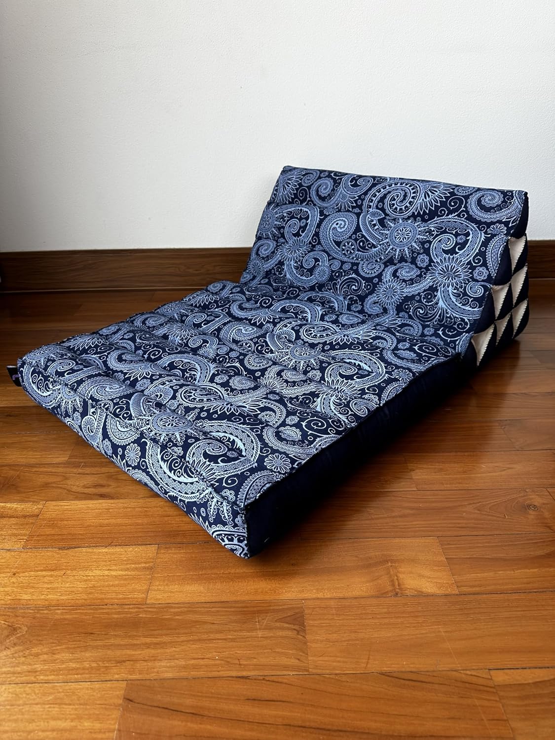 LEEWADEE Tapete plegable con cojín triangular, cómodo cojín de TV, colchón plegable con cojín hecho de Kapok ecológico, 30 x 20 pulgadas, azul y