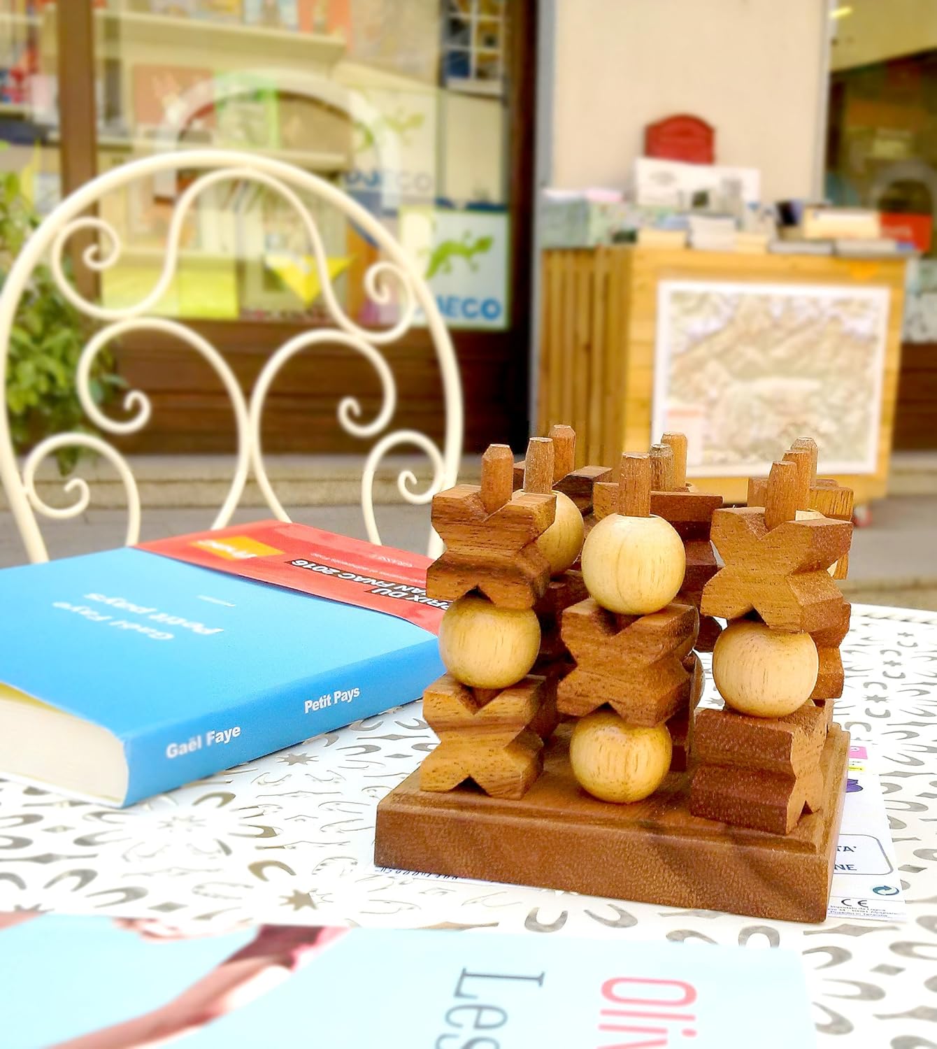 Logica Puzzles Art. Tic-Tac-Toe 3D – Juego de mesa en madera fina – Juego de estrategia para 2 jugadores – Nuevas estrategias 3D