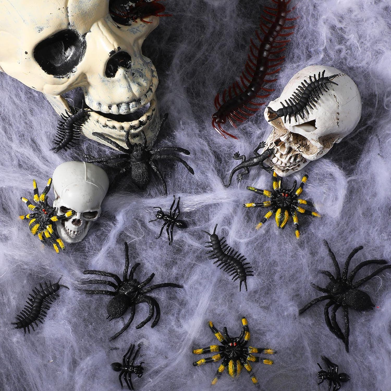 200 piezas de insectos realistas de Halloween de plástico aterrador, decoración de insectos, broma, serpiente falsa, cucarachas, arañas, lombrices