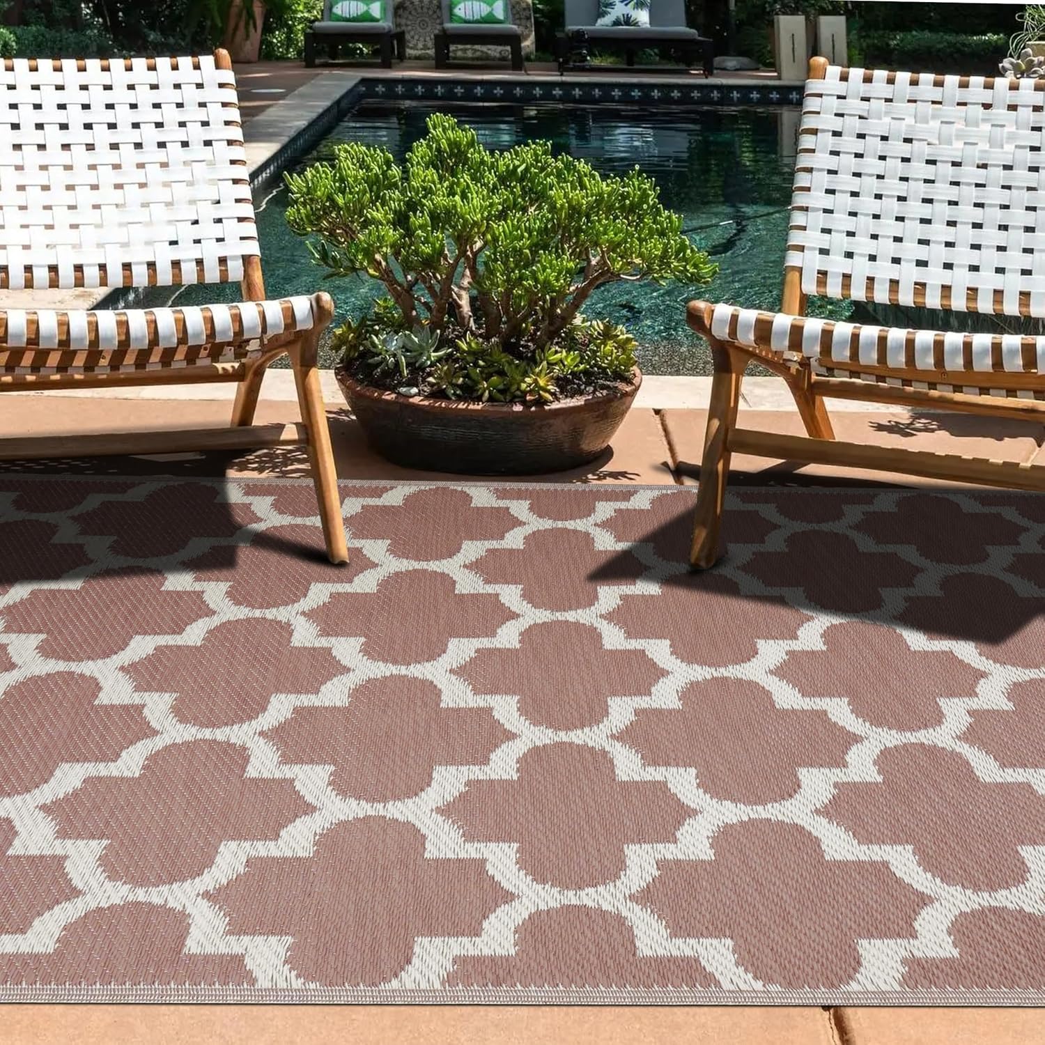 TAKSHA Alfombra escandinava de plástico reversible para interiores y exteriores, 5 x 7 pies, fácil limpieza, para patio, playa, porche, camping,