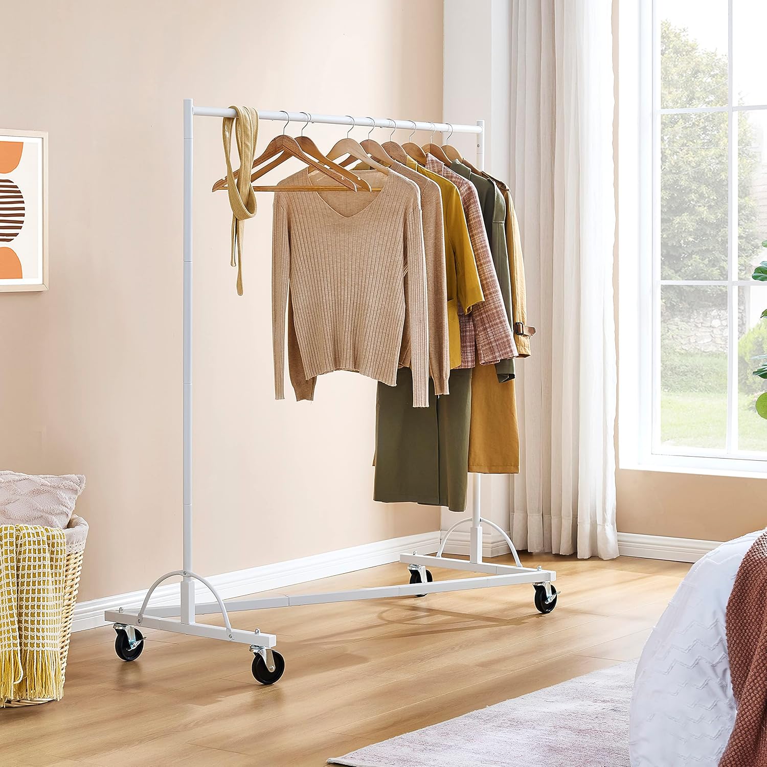 Hoctieon Juego de 2 percheros Z con base en Z, 2 percheros resistentes para ropa, con ruedas con frenos, organizador de ropa, juego de 2, color