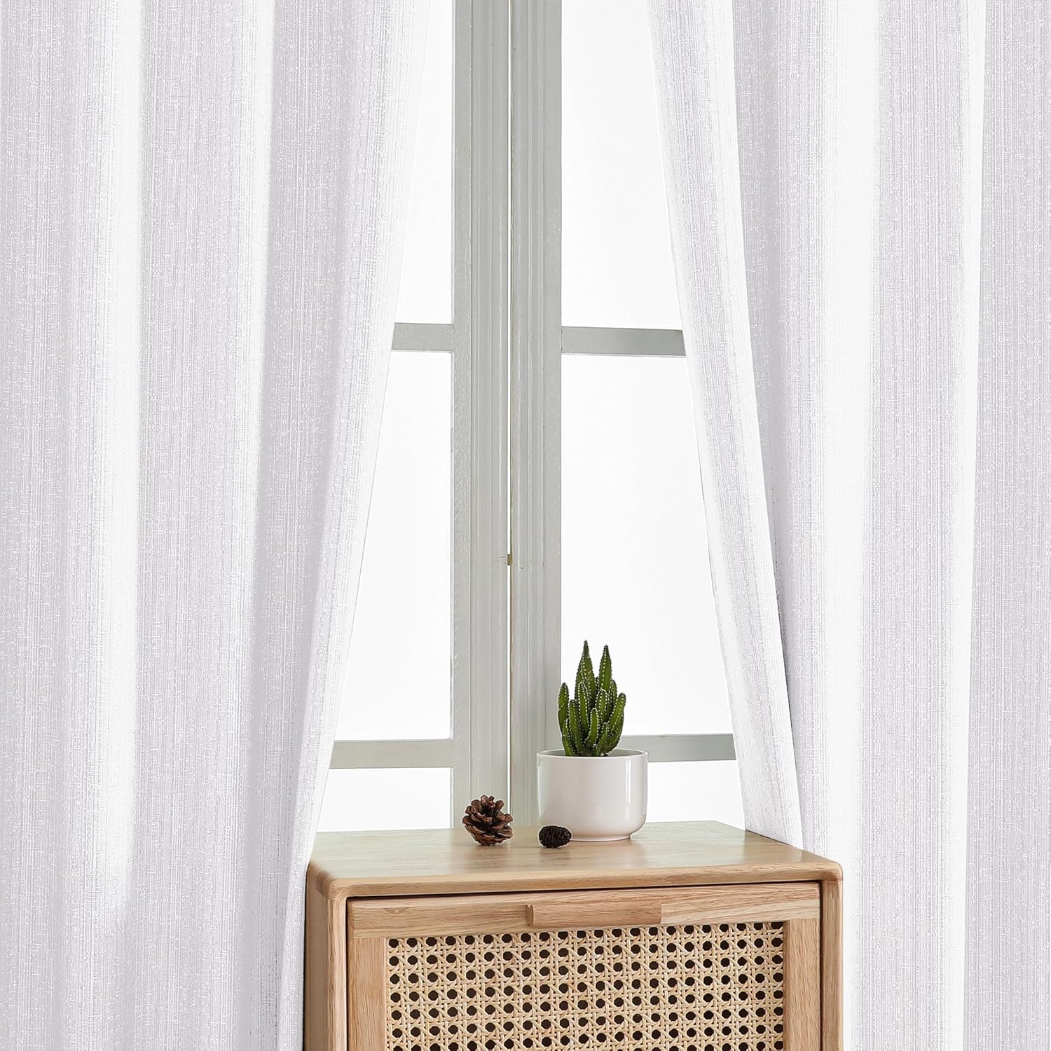Chyhomenyc Kaku – Cortinas opacas blancas de 63 pulgadas de largo, 2 paneles, aislamiento térmico, reducción de ruido, ahorro de energía, jacquard