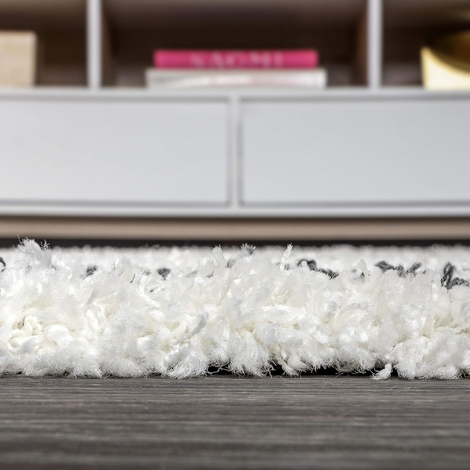 JONATHAN Y MCR104B-28 Mercer Shag – Alfombra de felpa con borlas geométricas marroquíes y enrejado para interiores, estilo bohemio, fácil de