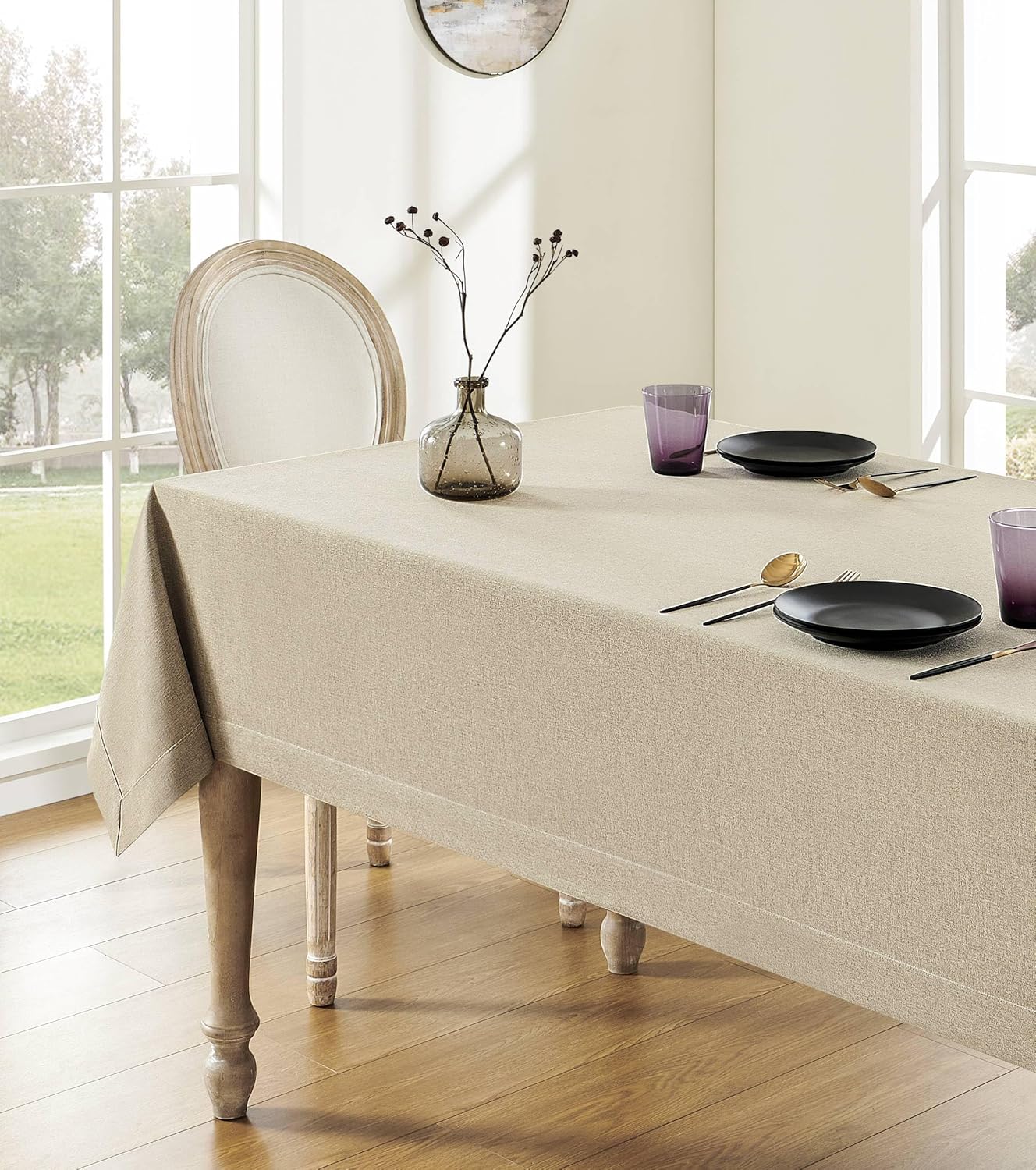 ZeeMart Mantel rectangular básico de lino sintético color beige, 60 x 84 pulgadas, color cambray natural, resistente a las arrugas, lavable, de
