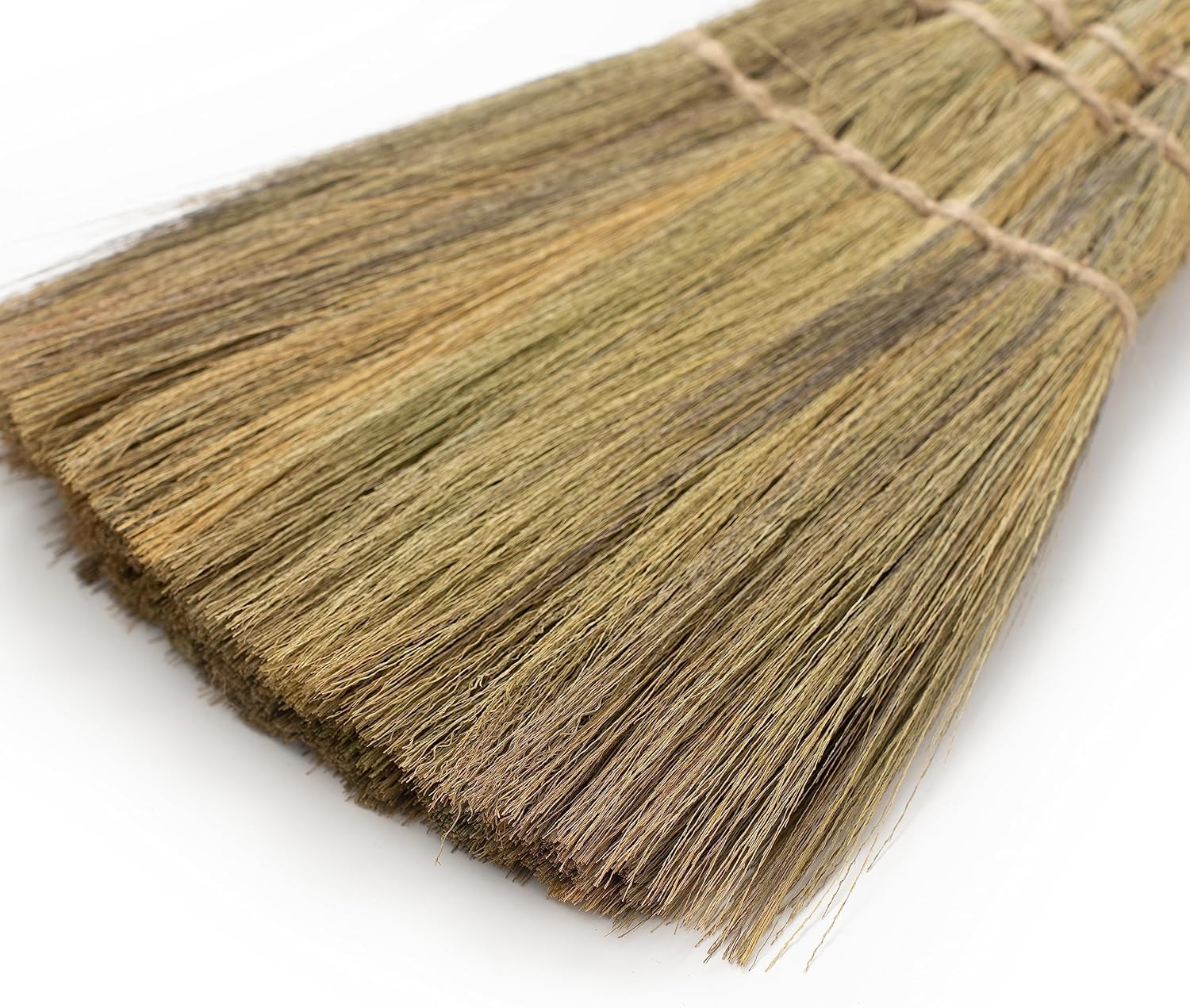 TTS For Home Escoba negra suave de paja vietnamita para limpieza con escoba de mango largo, escoba decorativa 7.84 pulgadas de ancho, 45.5 pulgadas