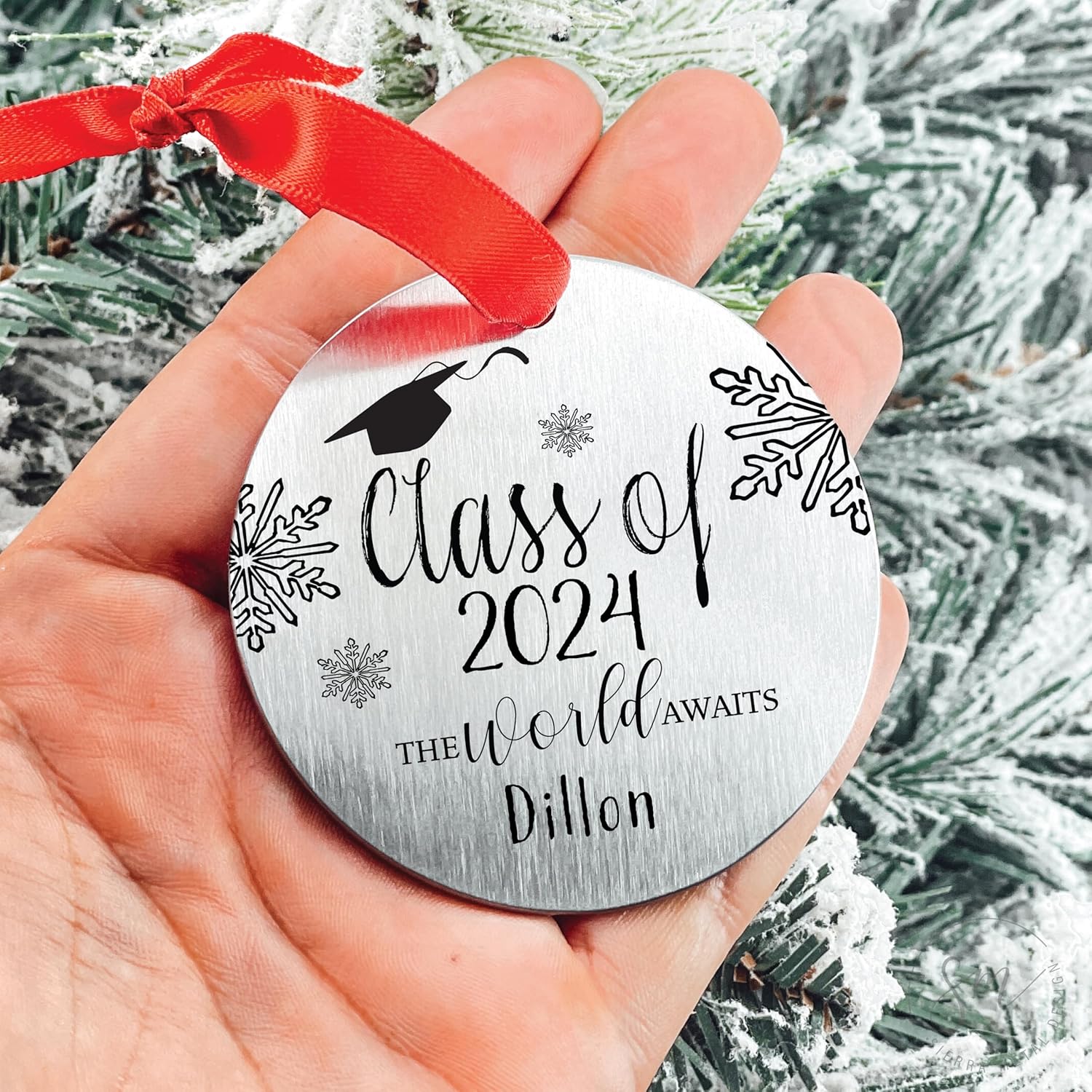 Class Of 2024 Ornament Personalized Graduation Christmas Ornament 2022 Ornament Christmas Graduate College Graduation High School Graduate 2023 2022