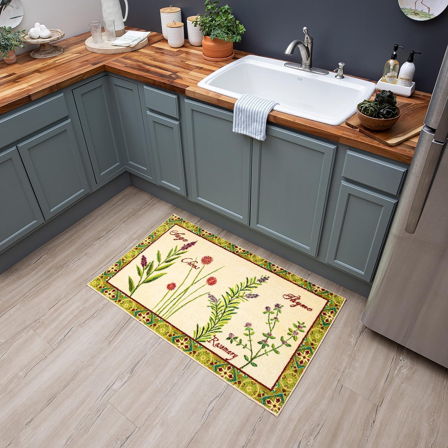 Mohawk Home Tapete de cocina lavable a máquina, beige jardín de hierbas (2′ x 3’4″)