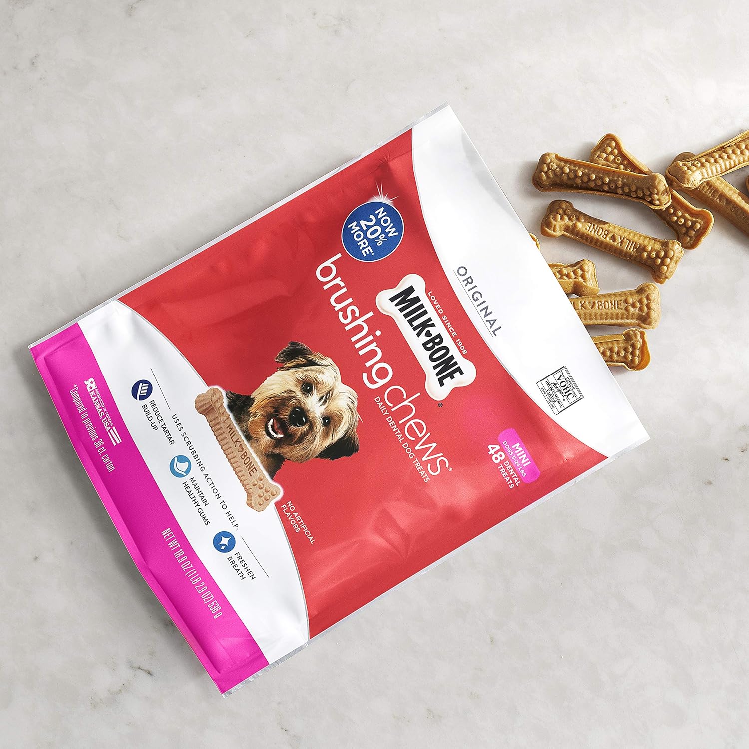 Milk-Bone Brushing Chews – Golosinas dentales diarias para perros, mini, 65 unidades