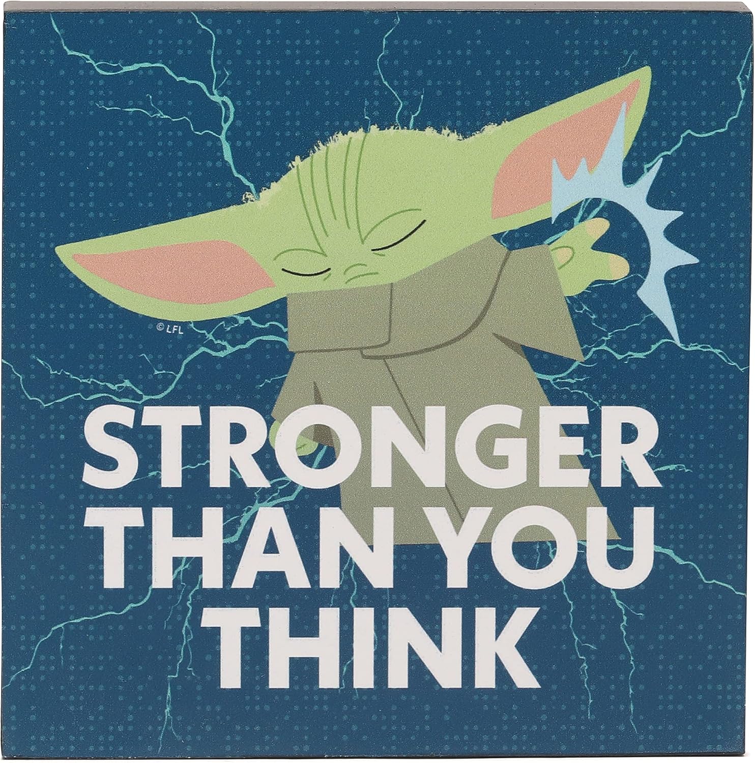 Disney Star Wars The Mandalorian Baby Yoda Bloque de madera decorativo  Colgar o exhibir en un estante o escritorio  Más fuerte de lo que piensas