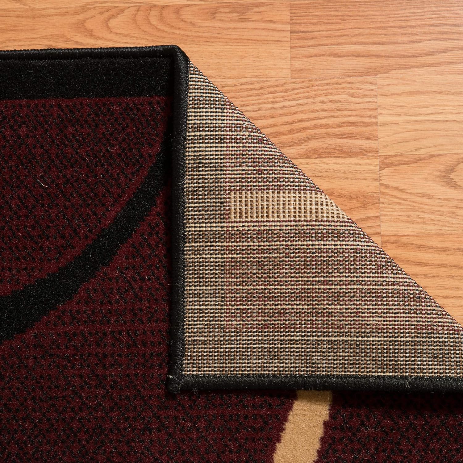 United Weavers Dallas Bangles – Alfombra decorativa de 2 x 8 pulgadas, alfombra moderna para interiores con patrón de desplazamiento y respaldo de