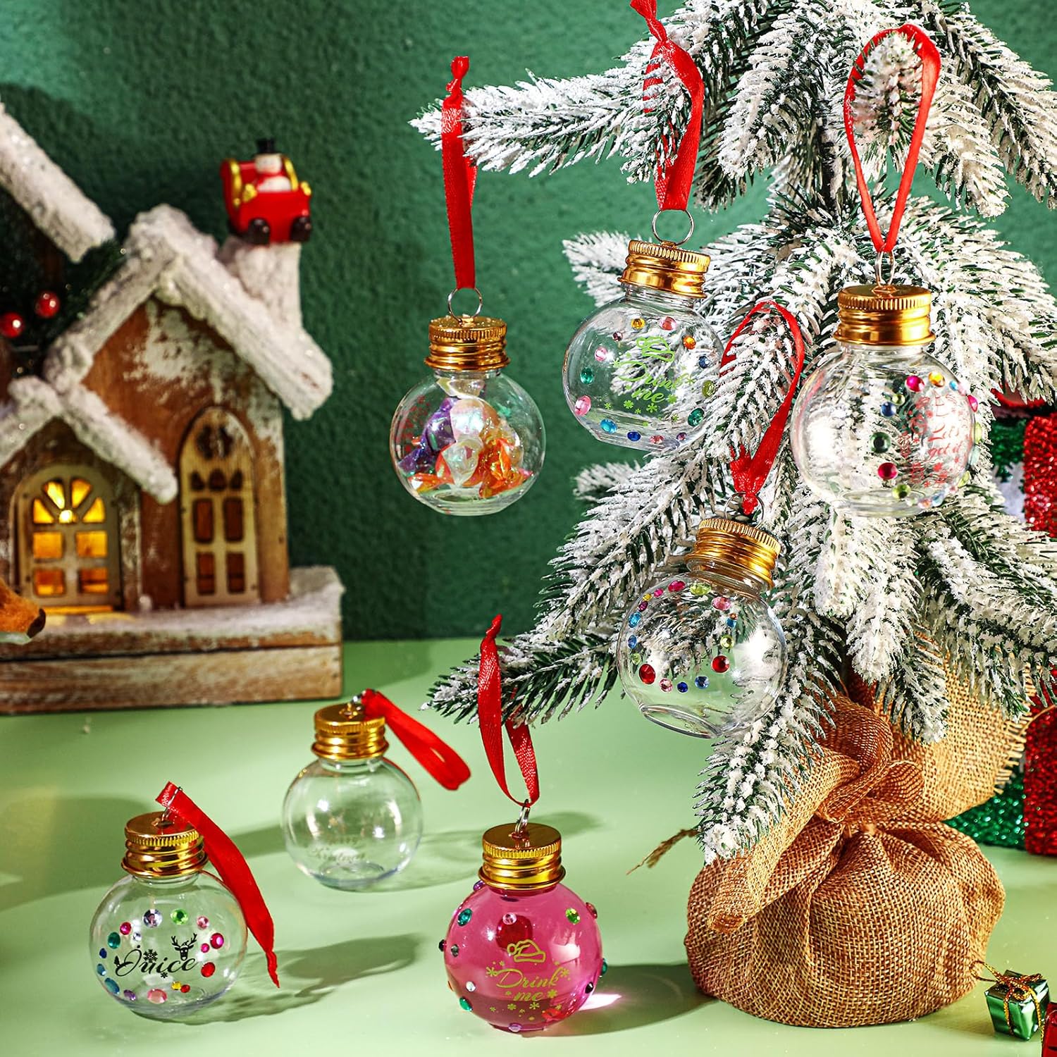 Suttmin 24 bolas de alcohol de Navidad, bolas de plástico transparente para adornos, adorno colgante para árbol con calcomanías de diamantes de