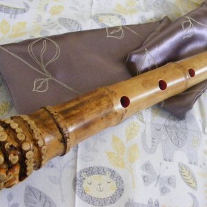 Shakuhachi – Flauta de bambú Shakuhachi estándar 1.8 con extremo de raíz y boquilla shakuhachi corte borde natural instrumento zen. instrumento Shakuhachi – Flauta de bambú Shakuhachi estándar 1.8 con extremo de raíz y boquilla shakuhachi corte borde natural instrumento zen. instrumento