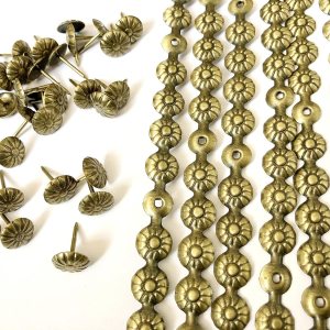 decotacks Clavos para tapicería, 10 tiras largas de 1.1 yardas, pueden cubrir 11 yardas (latón envejecido margarita, 716 pulgadas (0.433 in) decotacks Clavos para tapicería, 10 tiras largas de 1.1 yardas, pueden cubrir 11 yardas (latón envejecido margarita, 716 pulgadas (0.433 in)