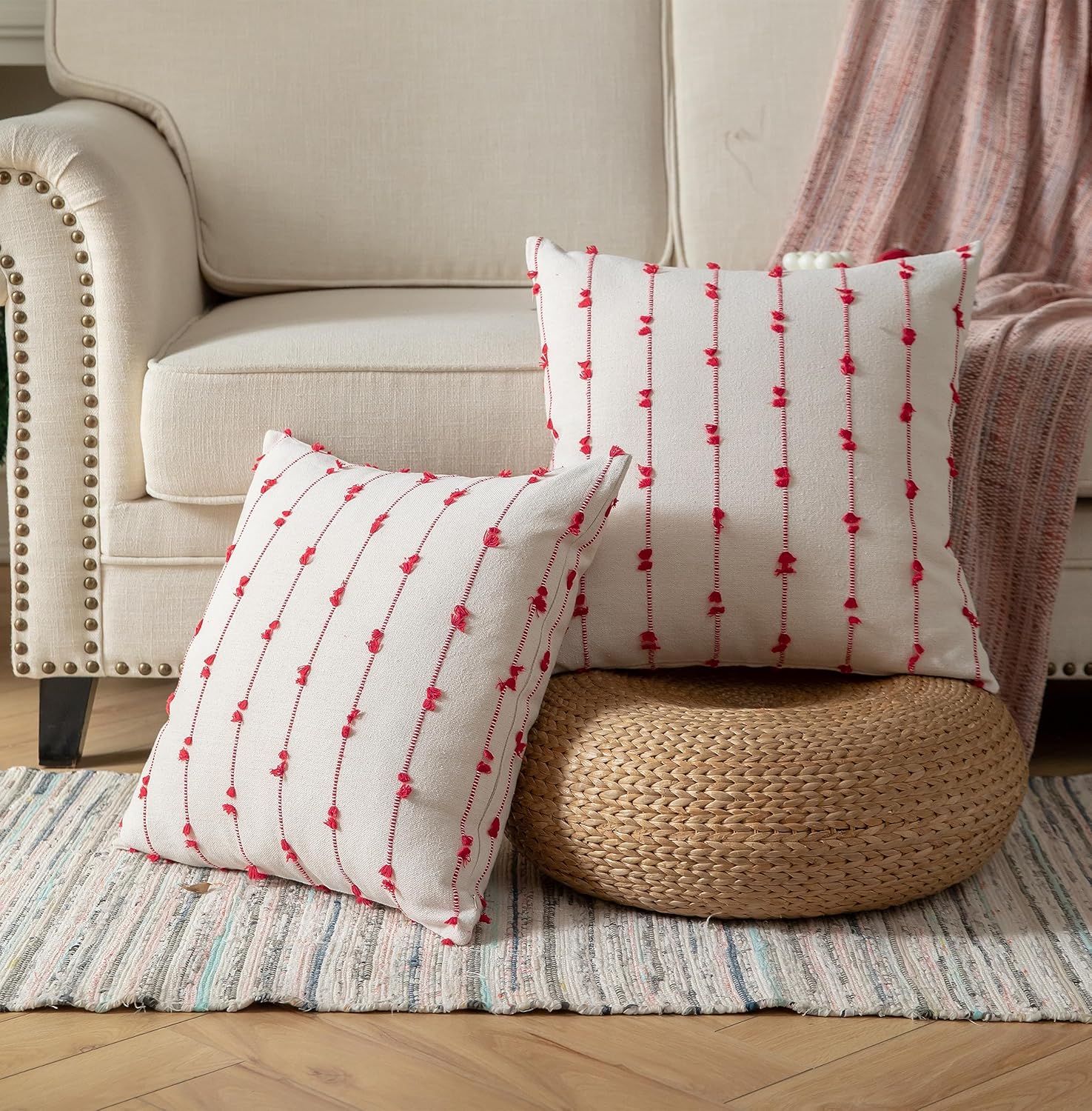 Juego de 2 fundas de almohada bohemias de Navidad de 18 x 18 pulgadas, color beige y rojo, fundas decorativas modernas de estilo rústico para sofá,