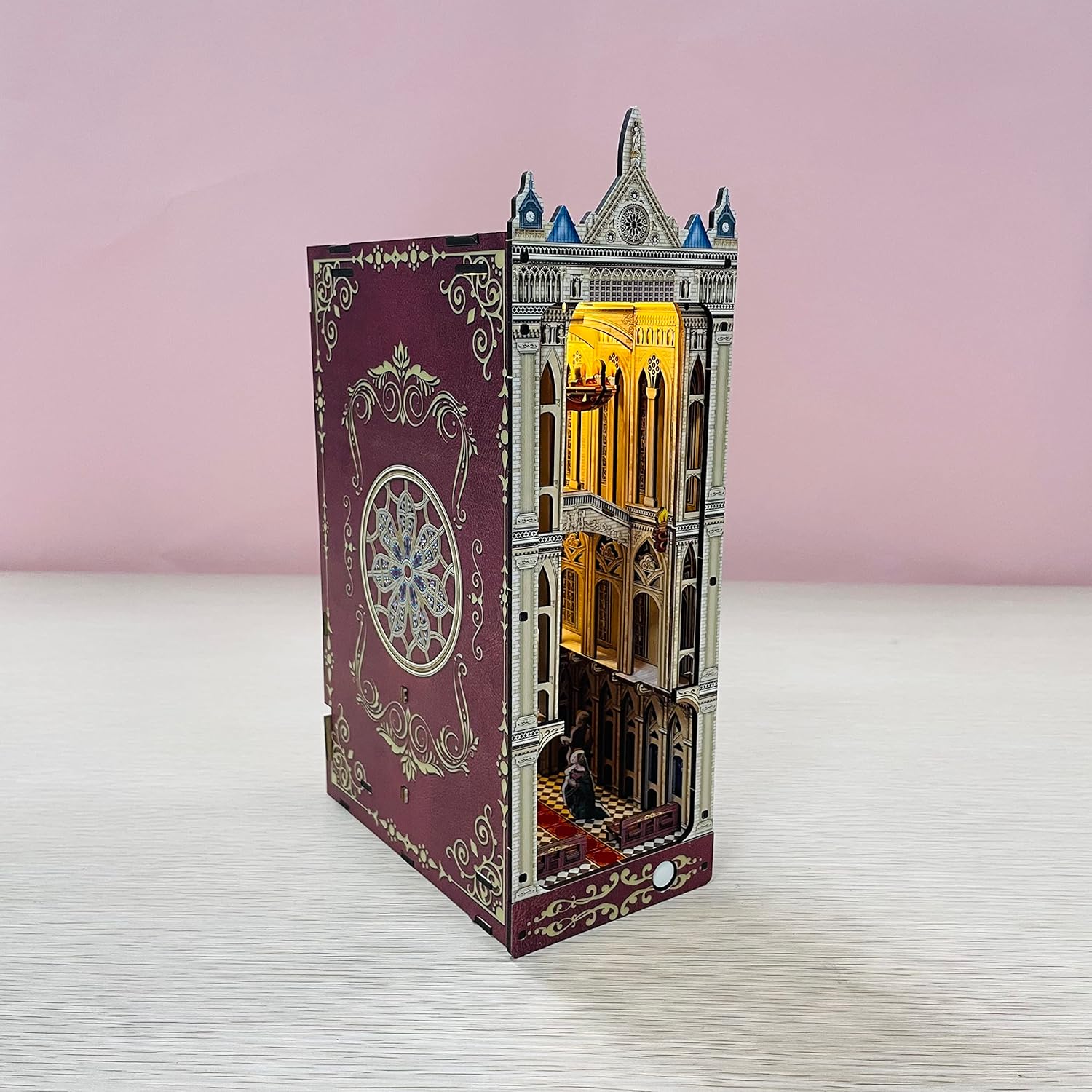 BookNook – Kit de bricolaje para casa de muñecas de París, kit de rompecabezas de madera 3D con luz LED, el mejor y más creativo regalo para amigos