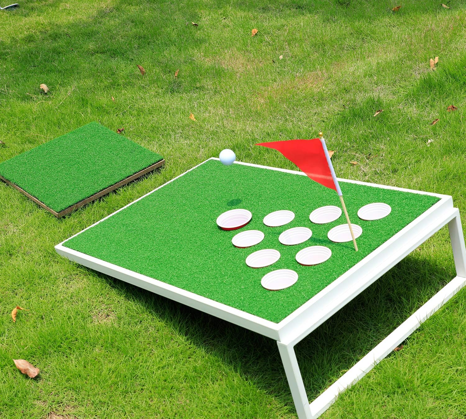OOFIT Juego de Cornhole de golf combinado con juego de pong, tablas de juego de astillado con alfombrillas de astillado y pelotas de golf para