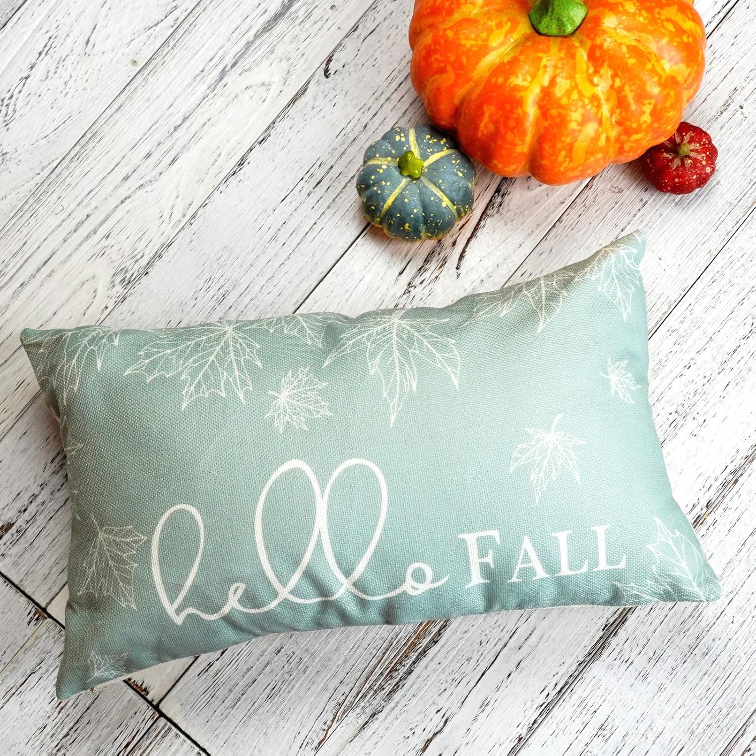 ONWAY Juego de 2 fundas de almohada otoñales de 12 x 20 pulgadas, diseño de calabaza, hojas de arce y calabaza, decoración para exteriores, patio,