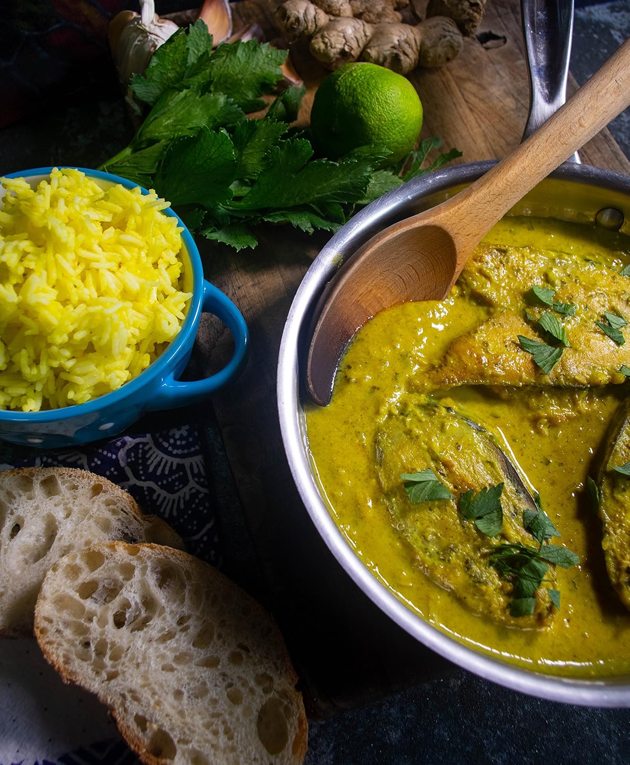 Rajapuri Especias mixtas  Curry suave 3.00 oz  3 onzas  Perfecto para carnes, aves de corral y pescado. Apto para veganos