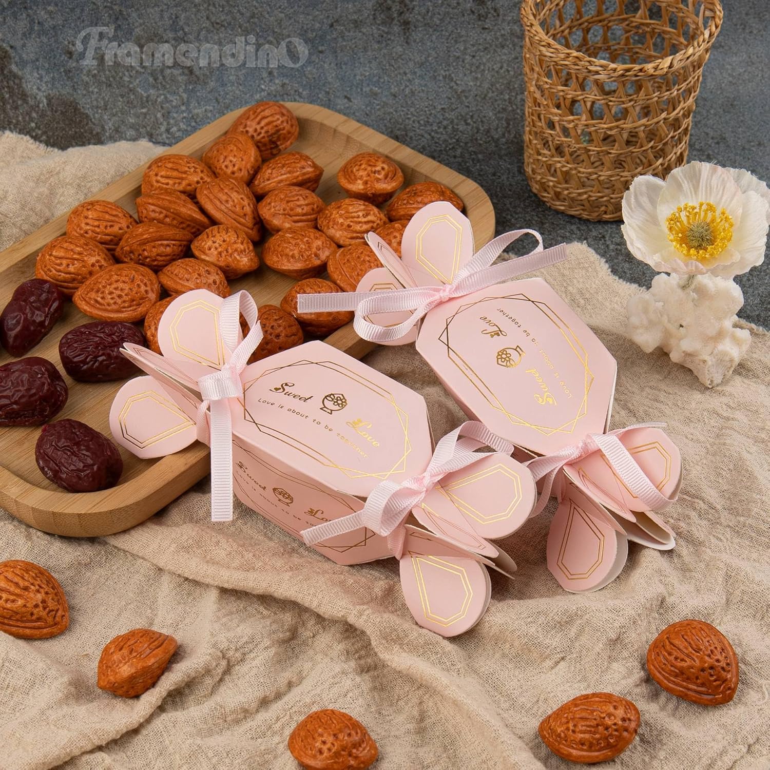 Framendino, Paquete de 30 cajas de dulces con caja de regalo de cinta, cajas de dulces de boda, bolsas para boda, cumpleaños nupcial