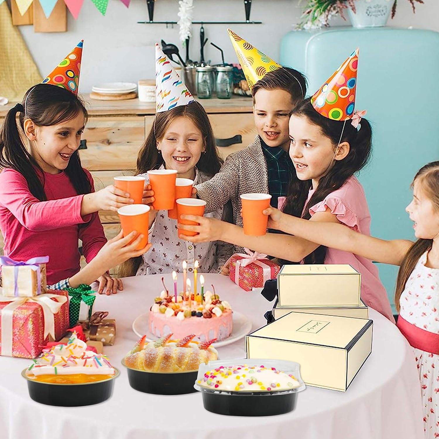 BAKINGPAK Mini moldes para pasteles con tapas, 50 unidades de papel de aluminio desechables de 7.2 onzas, moldes individuales para tartas de