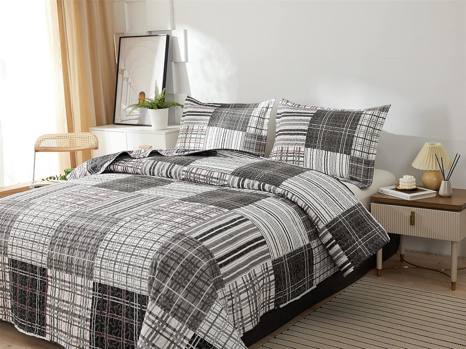 Ycosy Juego de edredón de tamaño Queen, juego de colcha de retazos a cuadros, suave y ligera, ropa de cama de color negro, blanco, gris, a rayas,