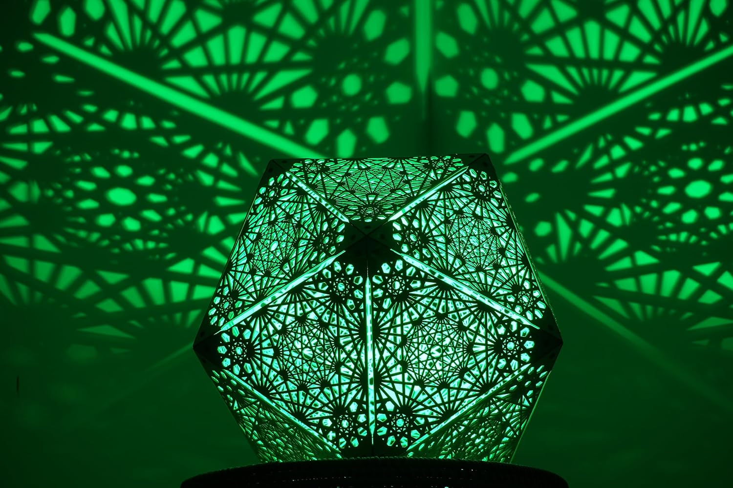 Jabihome Hyperi Lámpara de sombra RGB, luz nocturna geométrica, arte de mandala espiritual sagrado, linterna de sombra, decoración LED de madera,