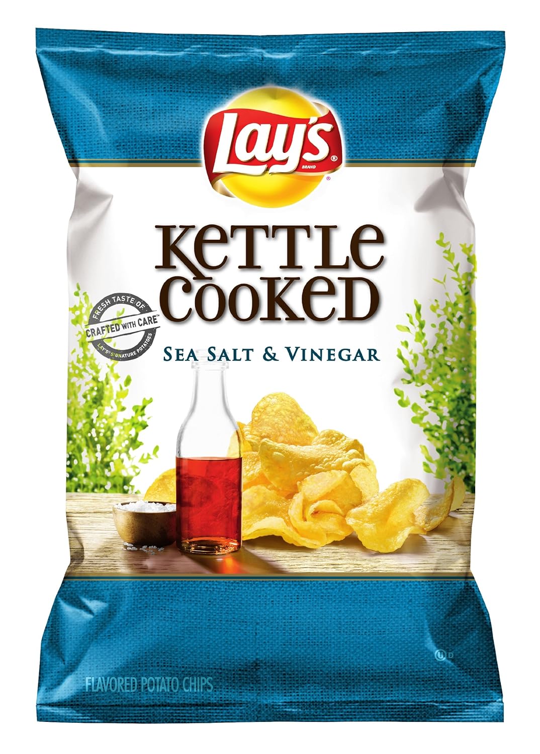 Lay’s Patatas fritas cocidas, sal marina y vinagre, 8.5 onzas (paquete de 4)