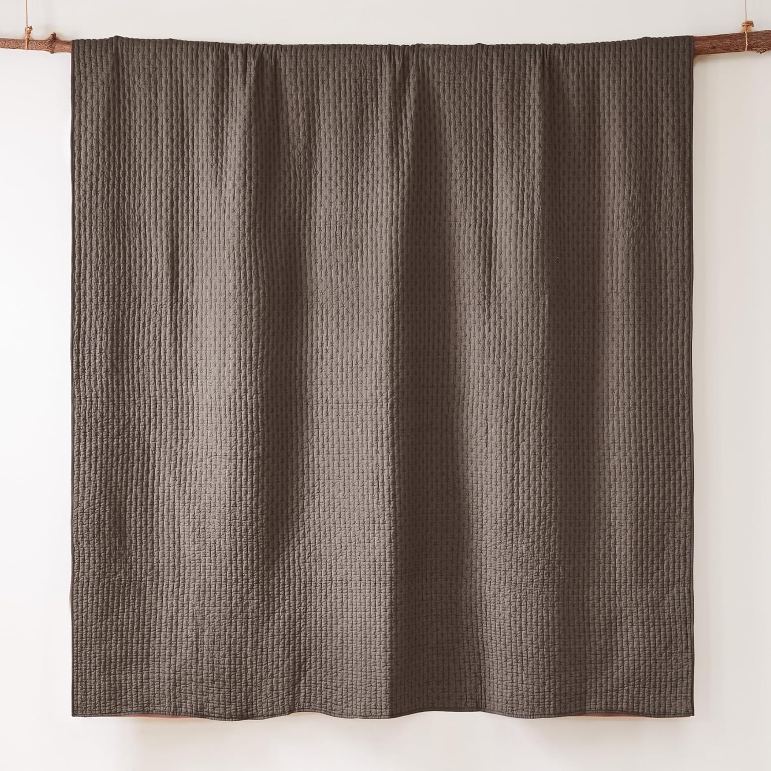 Levtex Home – Juego de edredón de punto de cruz de cacao – 100% algodón – Colcha matrimonialQueen (88 x 92 pulgadas) + 2 fundas estándar (26 x 20