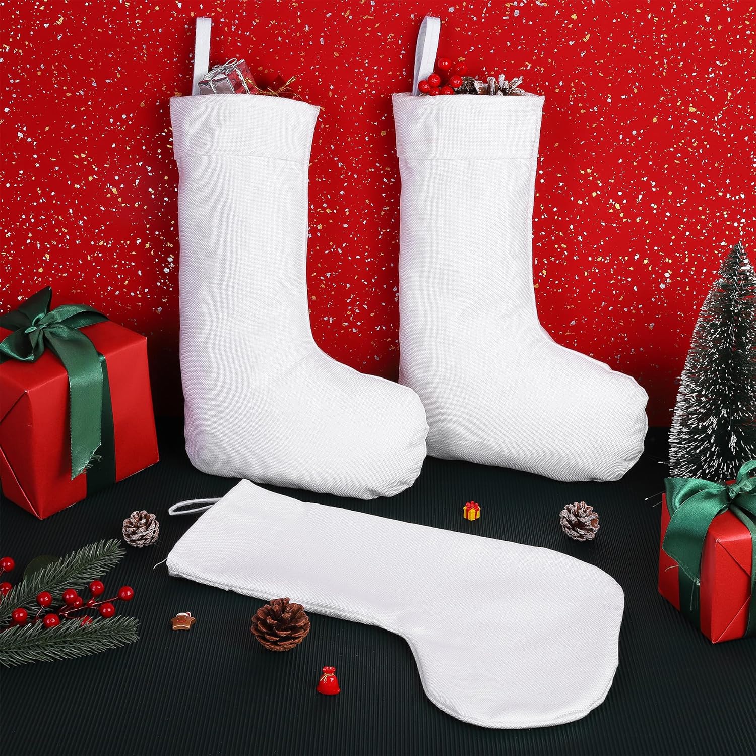 Aodaer 12 medias de arpillera de sublimación de Navidad lisas para colgar en el árbol, chimenea, impresión de transferencia de calor, decoración