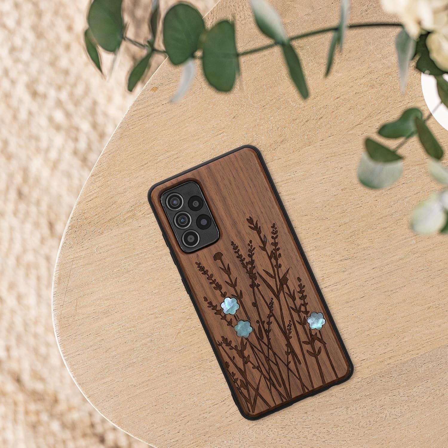 kwmobile Funda de madera compatible con Samsung Galaxy A52  A52 5G  A52s 5G – Funda – Funda – Flores silvestres perla marrón oscuro