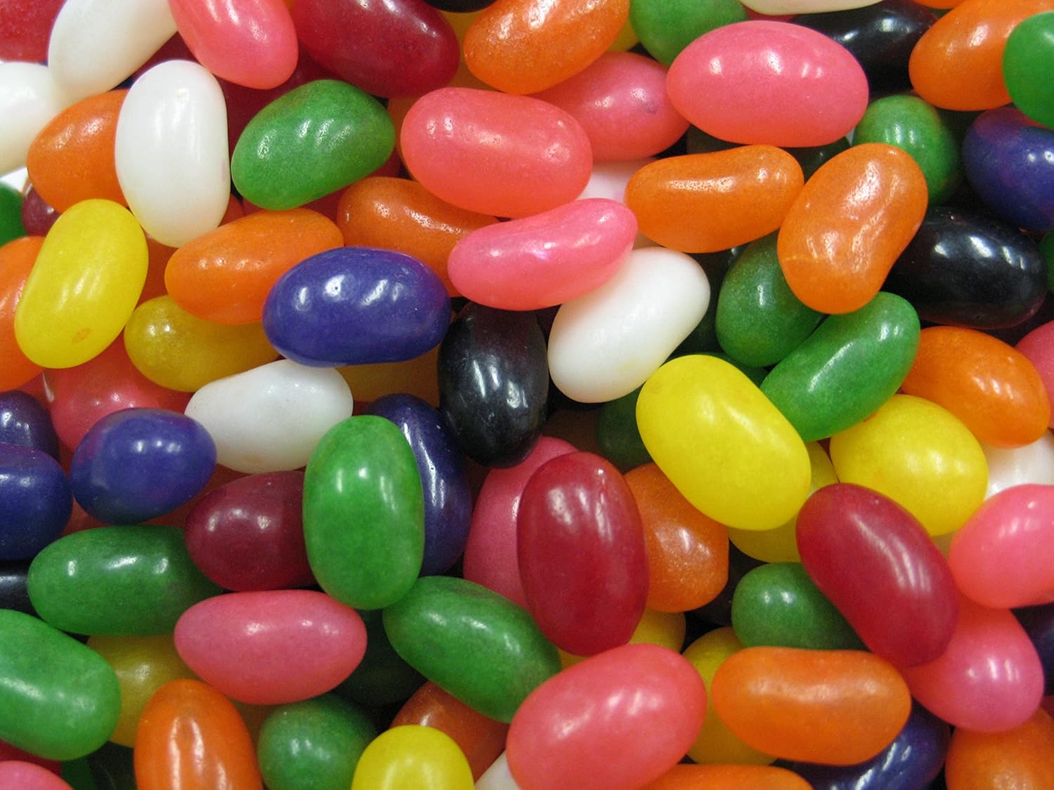 Yupik Jelly Beans, 2.2 libras, caramelo clásico, paquete de 1