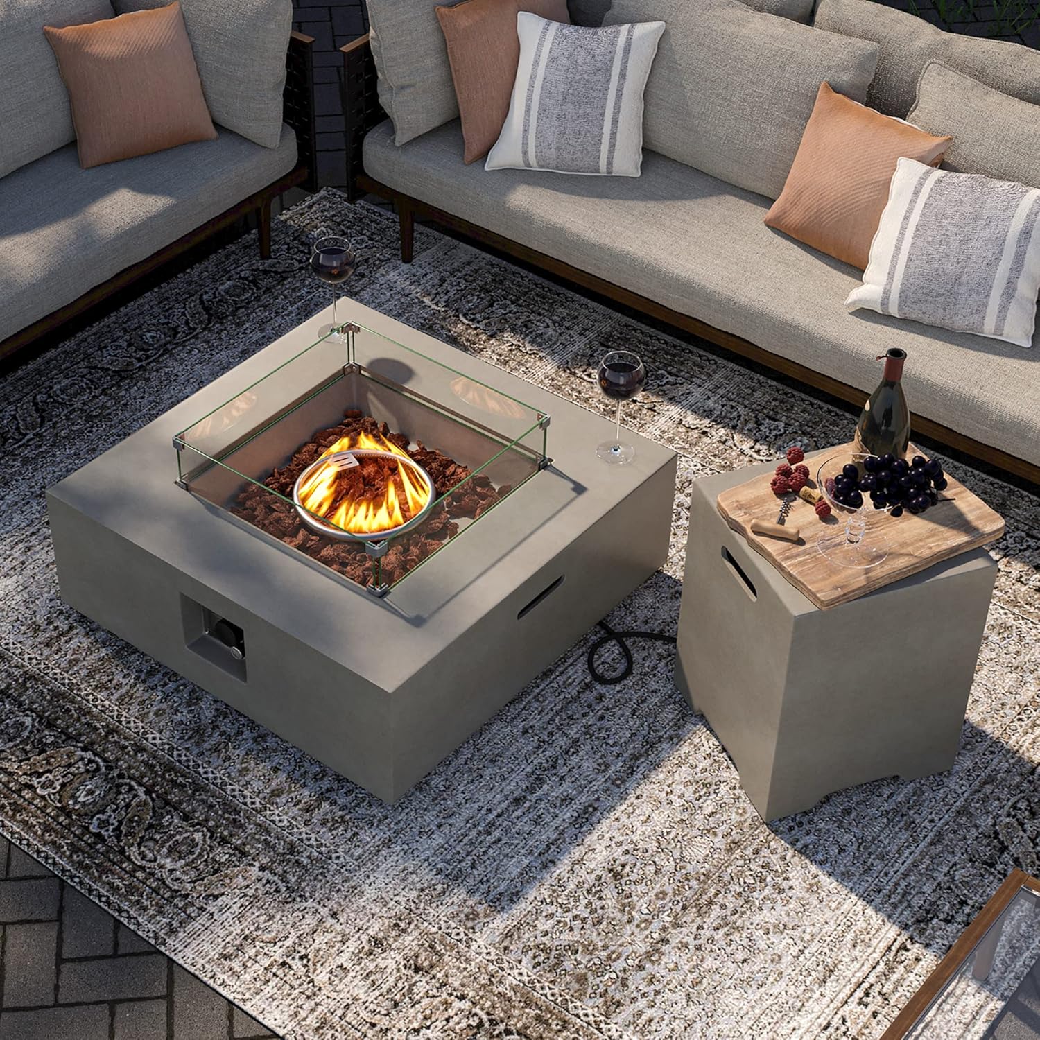 SUNBURY Fogata de propano para exteriores, mesa cuadrada de fuego para patio, 50,000 BTU para exteriores en gris con cubierta de tanque de 20