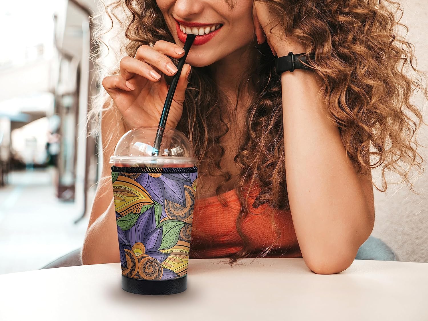 Funda aislante de café helado de lujo, neopreno reutilizable y acogedora para bebidas frías, evita la condensación y las vuelcas, fabricada en