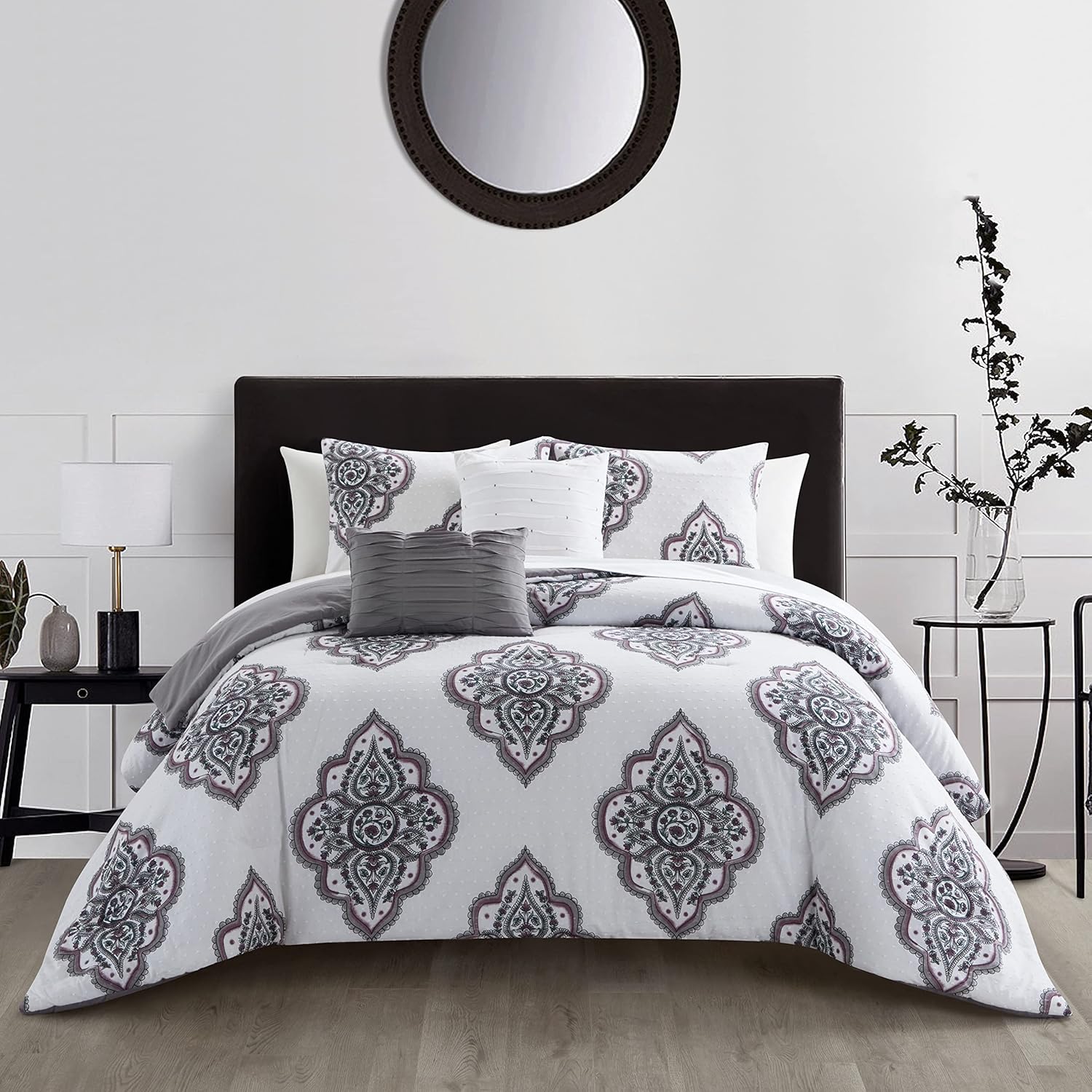Chic Home Pacey – Juego de edredón de algodón jacquard de 5 piezas, ropa de cama bordada con medallón, fundas de almohada decorativas incluidas,
