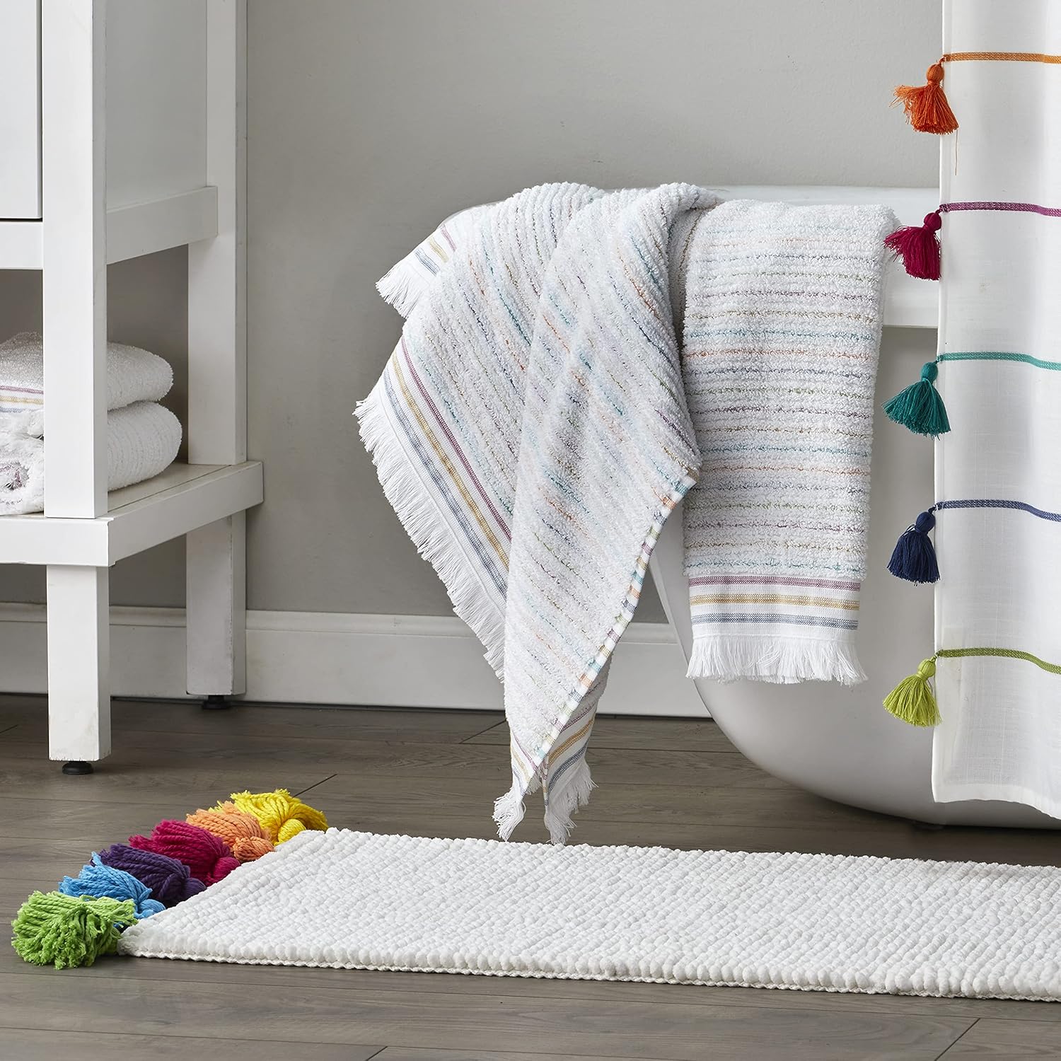 SKL Home by Saturday Knight Ltd. Toalla de mano con rayas sutiles (paquete de 2), blancomulticolor, 16 x 26 pulgadas