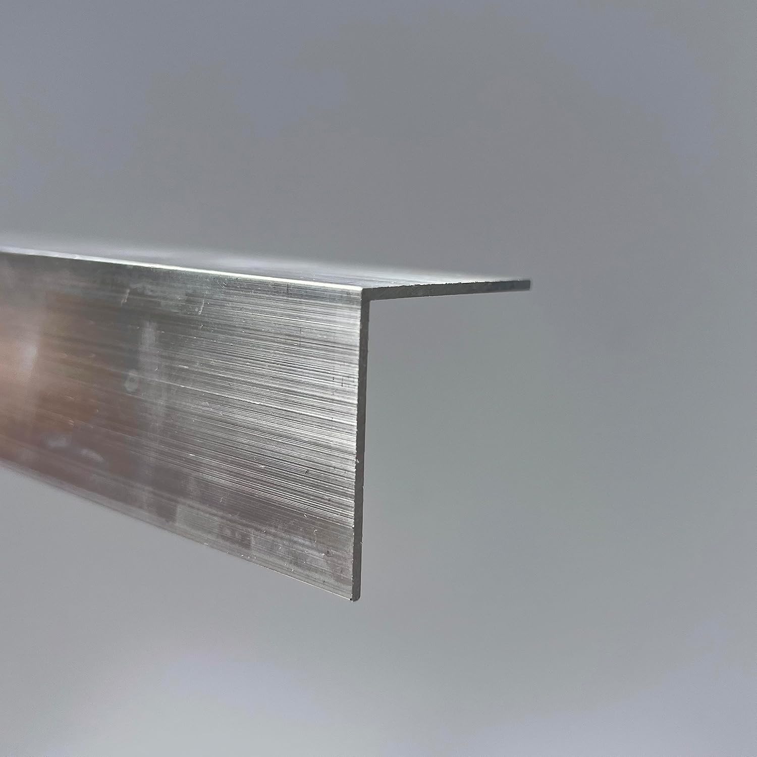 Aluminio 6063 Ángulo, 1″ x 1″ “x 24″, 116” Ancho