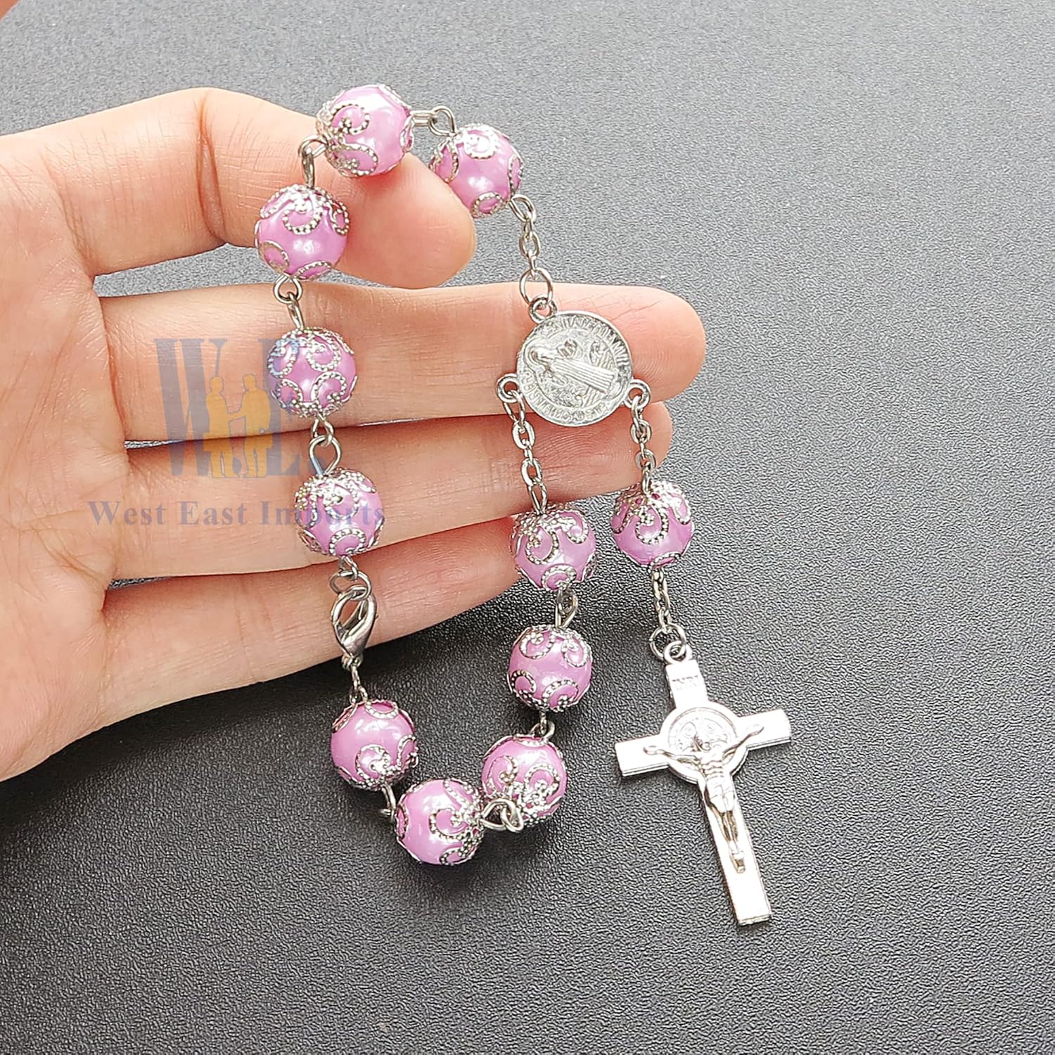Rosario de la década de la década de perlas de imitación fucsia – bautizobautizobodarecuerdos de membrillo mis  bautizoquinceañera