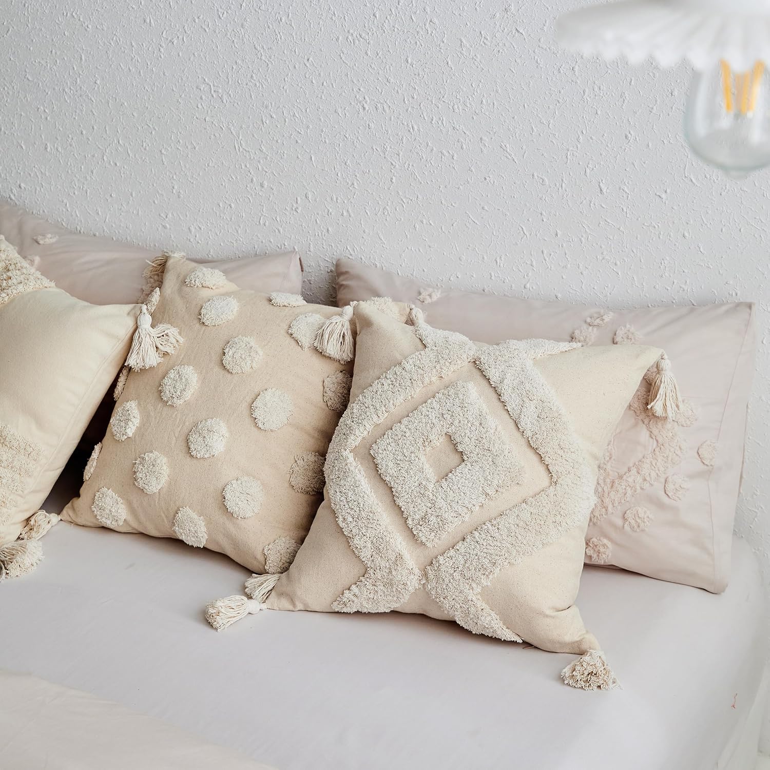 Simple&Opulence Juego de 2 fundas de cojín decorativas estilo bohemio copetudo, 18 x 18 pulgadas, 100 % algodón, con borlas para cama, sofá, sillón,