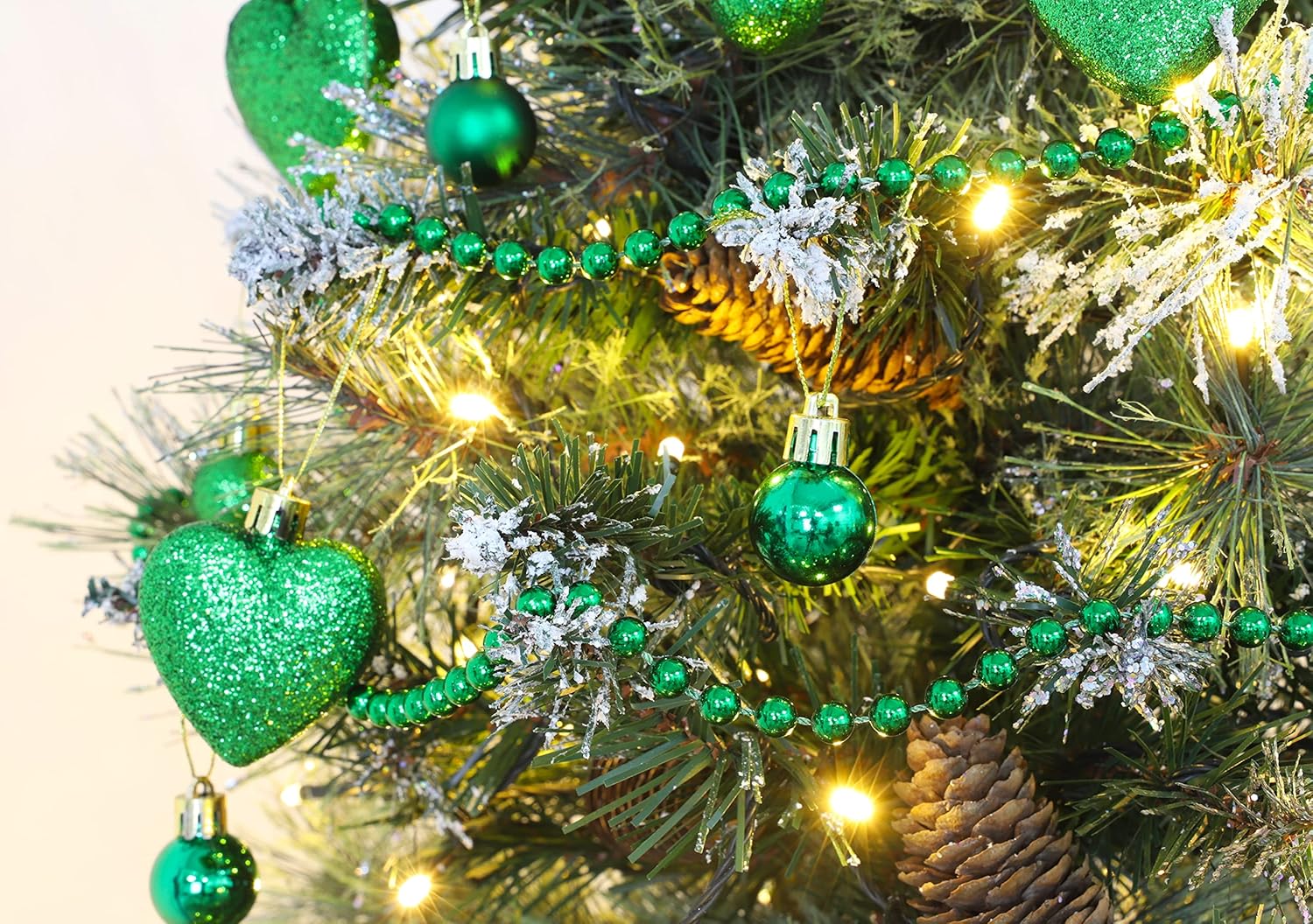 Christmas Concepts – Juego de 25 mini bolas para árbol de Navidad (0.984 pulgadas). Decorados con purpurina, mate y brillante .