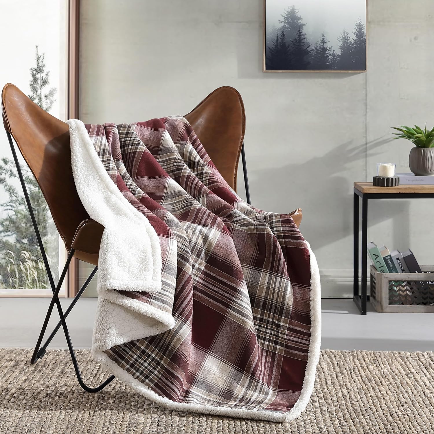 Eddie Bauer – Manta decorativa de franela de algodón para hogar, ropa de cama reversible de sherpa para todas las estaciones, rojo (Twin Lakes Red)