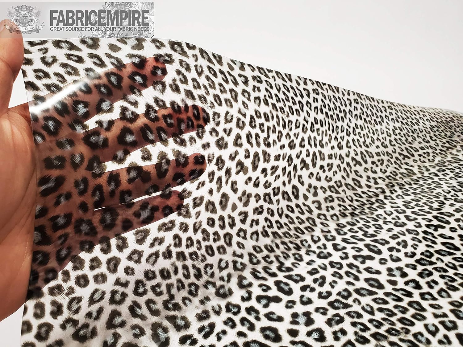 The Yard – Tela de vinilo de plástico transparente con estampado de leopardo y estampado animal, color blanco, calibre 30, 54 pulgadas de ancho,
