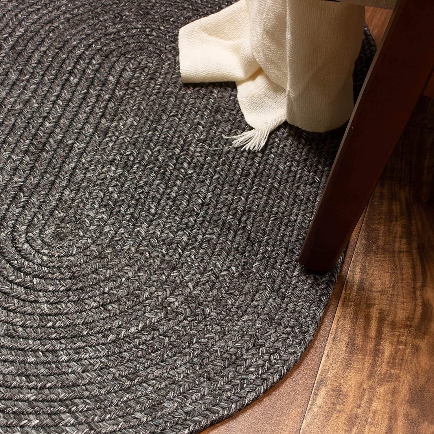 Alfombra trenzada para interiores y exteriores, para cocinasala de estar, reversible, lavable, color gris y negro, 5 x 7 pies, ovalada