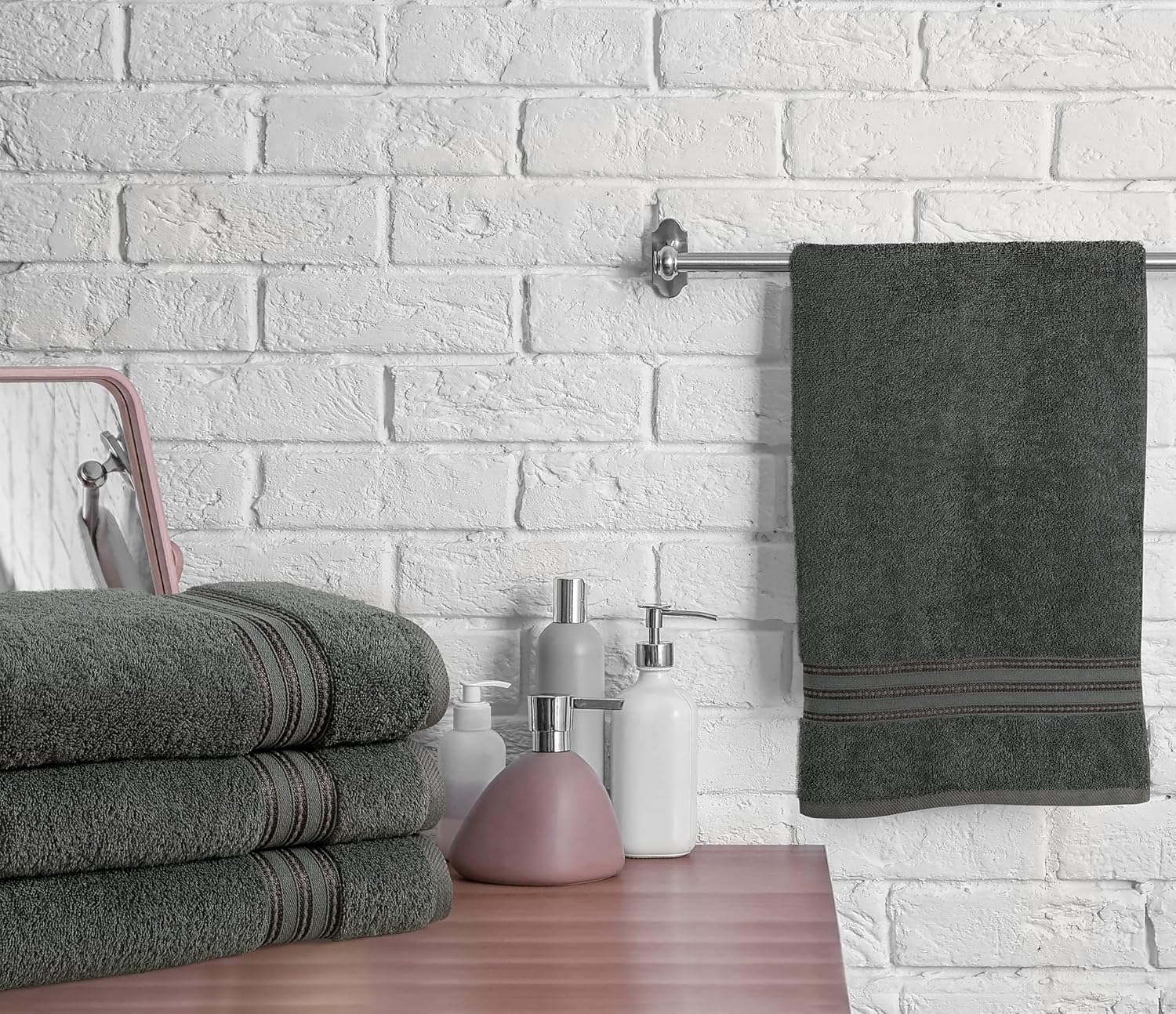 ERINA Juego de 4 toallas de baño de algodón de lujo pesadas GSM de 27 x 54 pulgadas, 100% algodón peinado hilado en anillo altamente absorbentes,